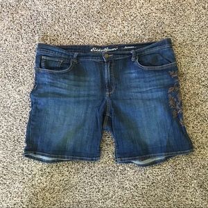 Eddie Bauer Boyfriend Short